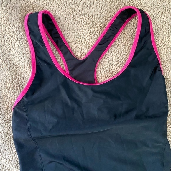 Ankar One Piece Bathing Suit - Black with Pink Trims Size 2XL- New no tag - Picture 4 of 6